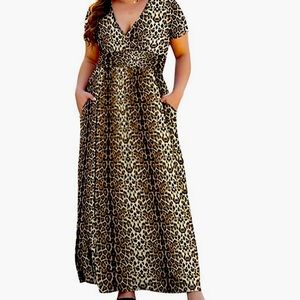 Leopard print maxi dress/short sleeves & pockets!!